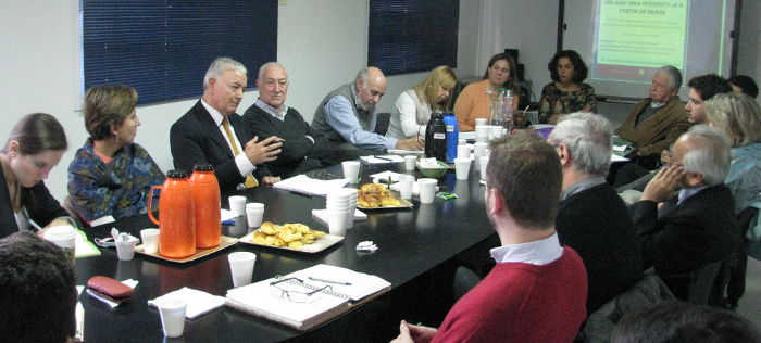 Desayuno de trabajo PECIR con Dr. Tullio Vigevani